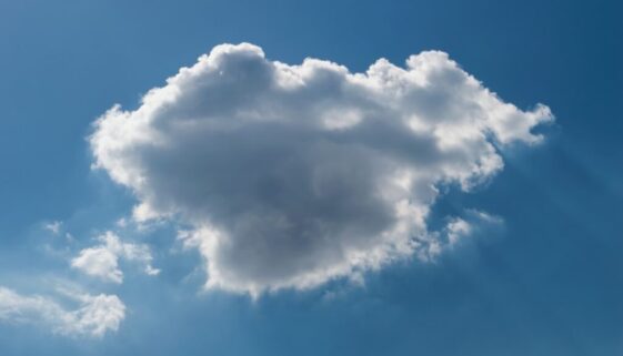 Polityka prywatności w chmurze – zmiany i wpływ na użytkowników