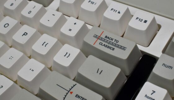 Wdrażanie CSR w małej firmie: od pierwszych kroków do mierzenia efektów